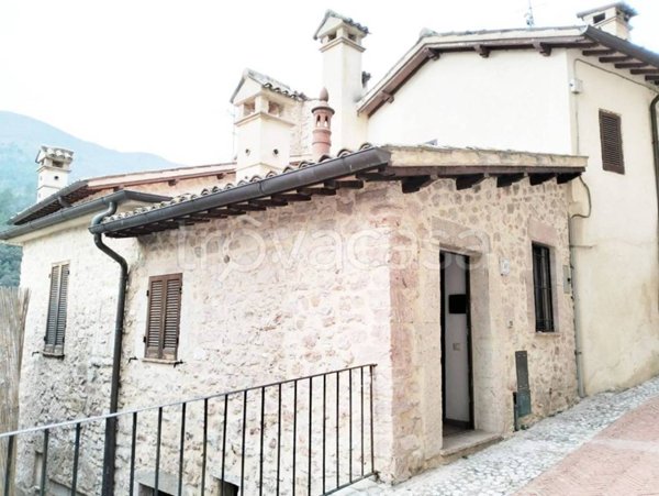 appartamento in vendita a Scheggino