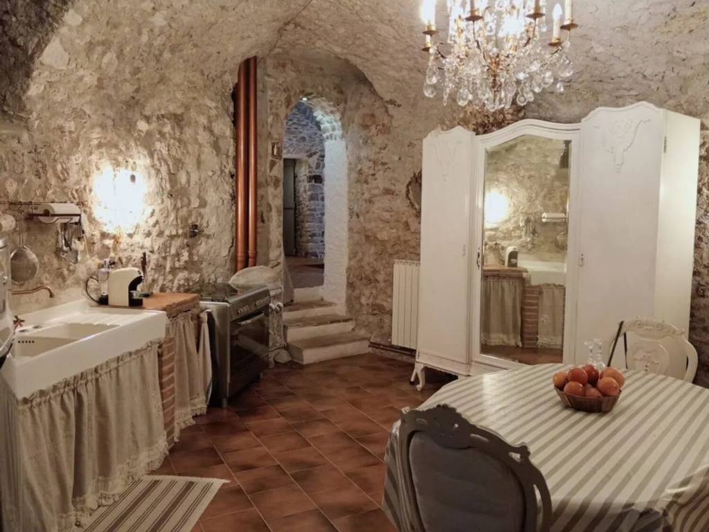 appartamento in vendita a Scheggino
