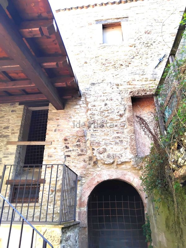 appartamento in vendita a Scheggino