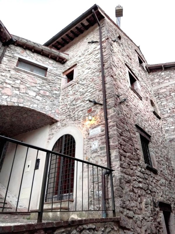 appartamento in vendita a Scheggino