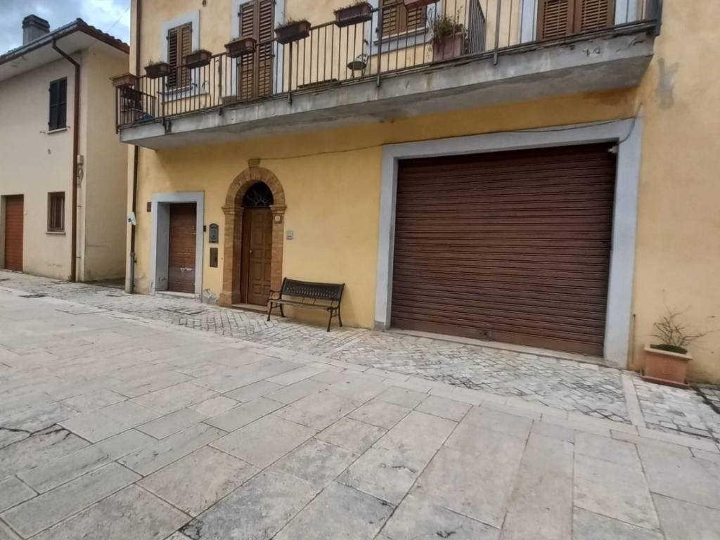 appartamento in vendita a Sellano