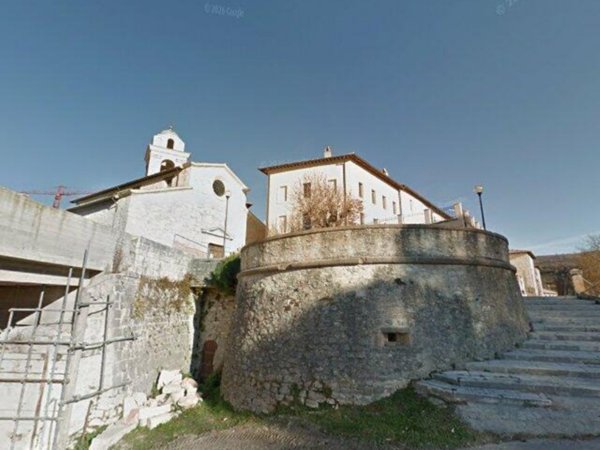 appartamento in vendita a Sellano in zona Montesanto
