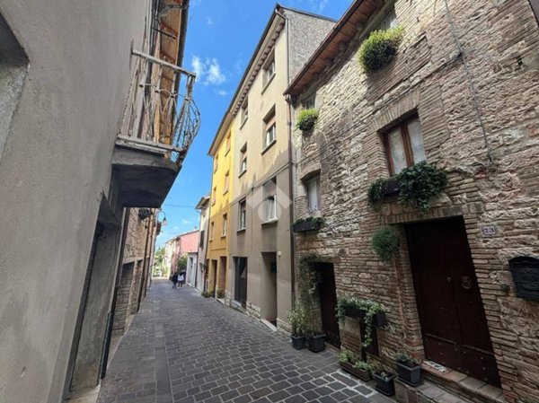 casa semindipendente in vendita a Sigillo