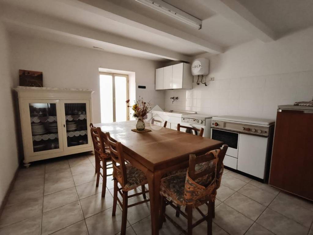 casa indipendente in vendita a Sigillo
