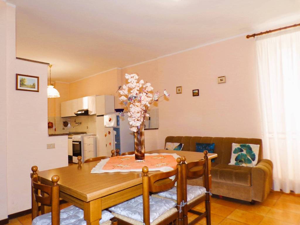 casa indipendente in vendita a Sigillo