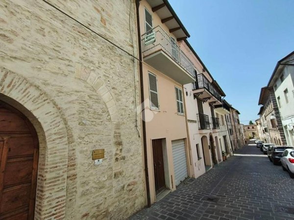casa indipendente in vendita a Sigillo