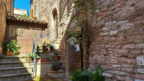 appartamento in vendita a Spello