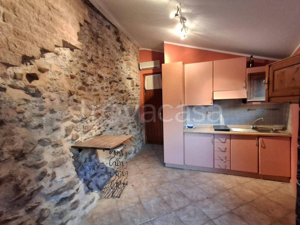 casa semindipendente in vendita a Spello