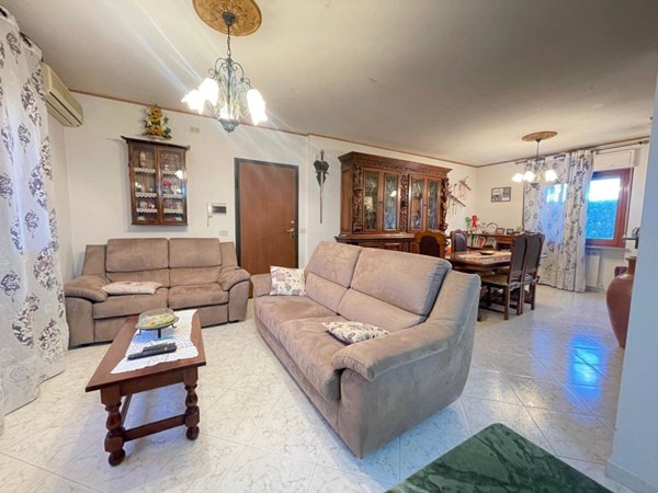 appartamento in vendita a Spello