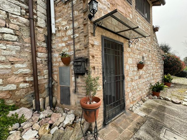 appartamento in vendita a Spello