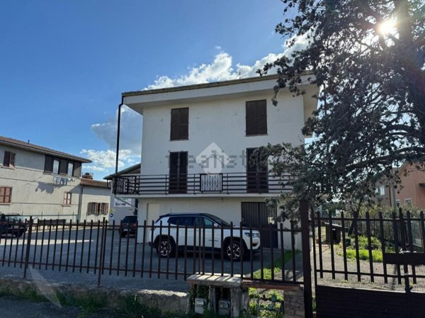appartamento in vendita a Spello