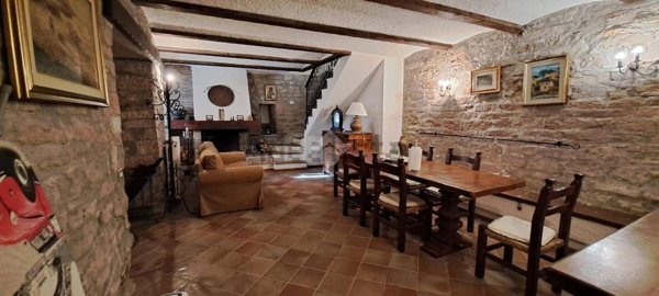 appartamento in vendita a Spello