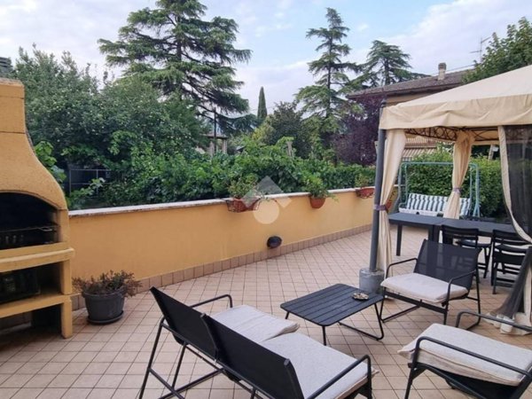 appartamento in vendita a Spello in zona Acquatino