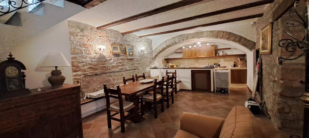 appartamento in vendita a Spello