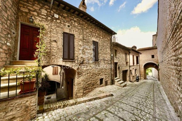 appartamento in vendita a Spello