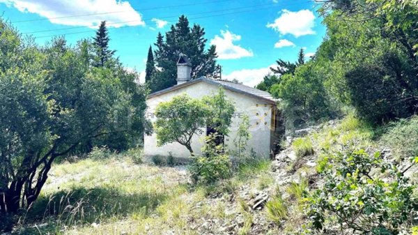 casa indipendente in vendita a Spello