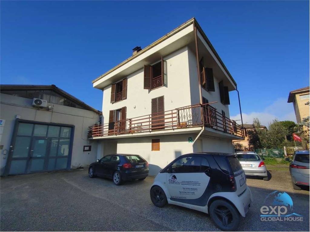 appartamento in vendita a Spello