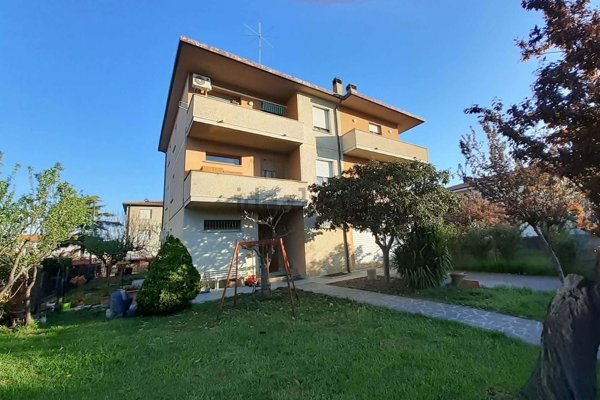 appartamento in vendita a Spello