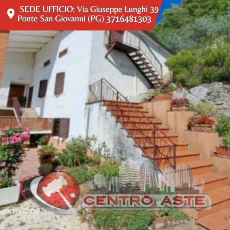 casa indipendente in vendita a Spello in zona San Giovanni