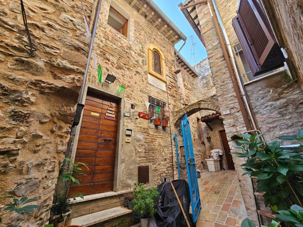 appartamento in vendita a Spello