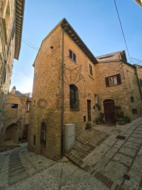 appartamento in vendita a Spello