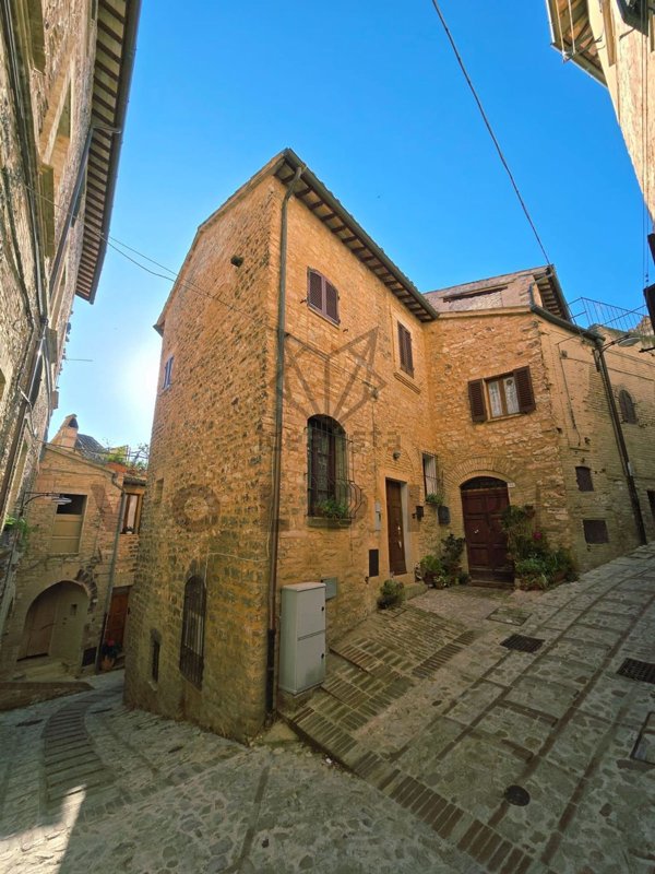 appartamento in vendita a Spello