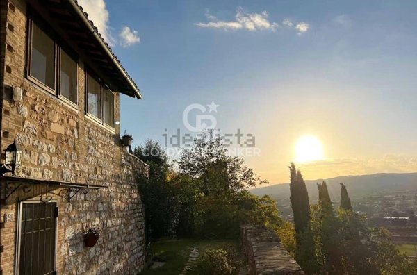 appartamento in vendita a Spello