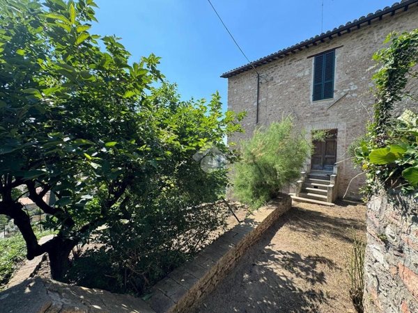 appartamento in vendita a Spello
