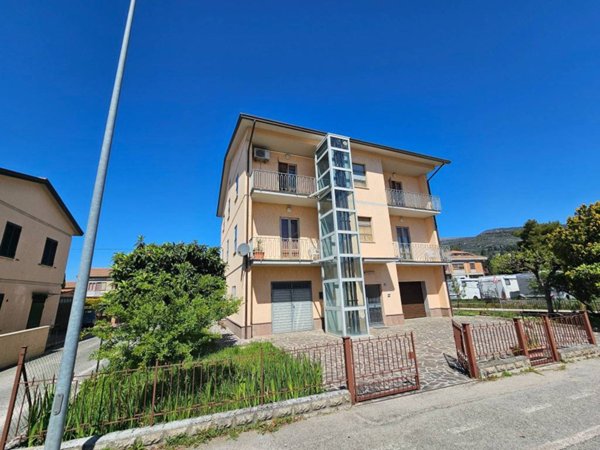 appartamento in vendita a Spello in zona Capitan Loreto