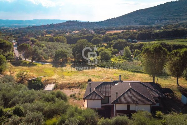 casa indipendente in vendita a Spello in zona San Giovanni