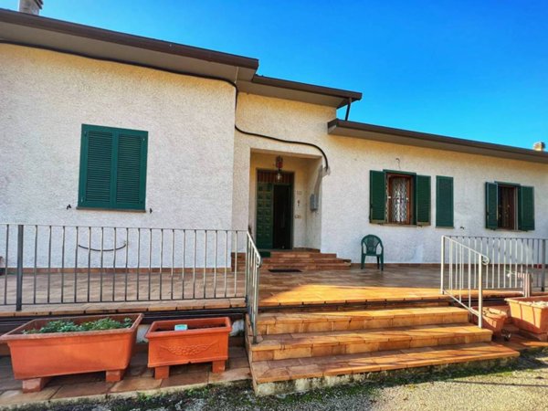 appartamento in vendita a Campello sul Clitunno
