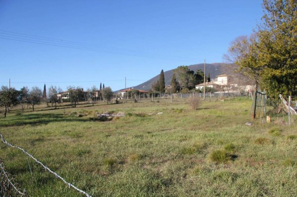 terreno edificabile in vendita a Spoleto