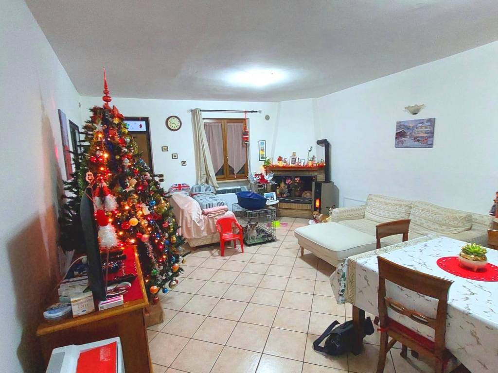 appartamento in vendita a Spoleto in zona San Giacomo