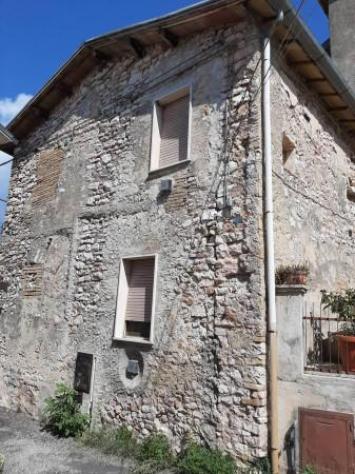 casa indipendente in vendita a Spoleto in zona San Giovanni di Baiano