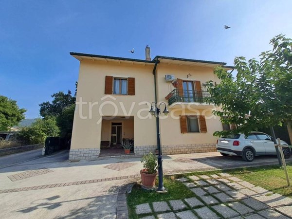 casa indipendente in vendita a Spoleto in zona San Giacomo