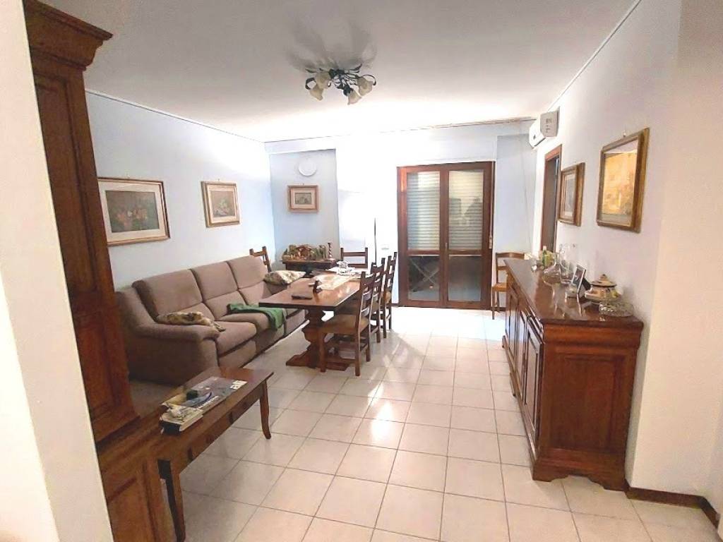 appartamento in vendita a Spoleto in zona San Martino