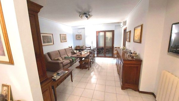 appartamento in vendita a Spoleto in zona San Giovanni di Baiano