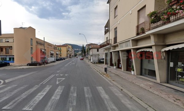negozio in vendita a Spoleto