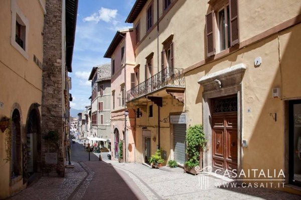 appartamento in vendita a Spoleto