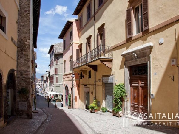 appartamento in vendita a Spoleto