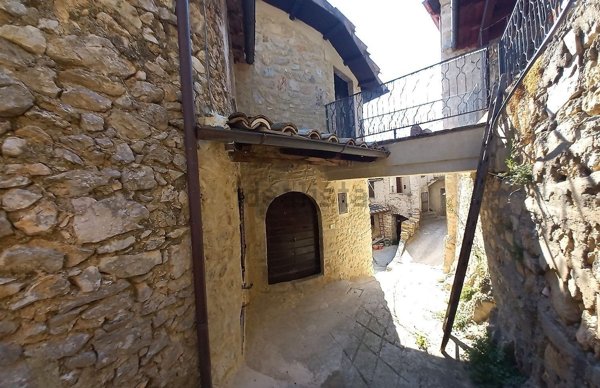 appartamento in vendita a Spoleto