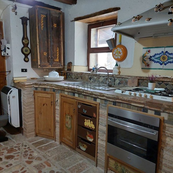appartamento in vendita a Spoleto