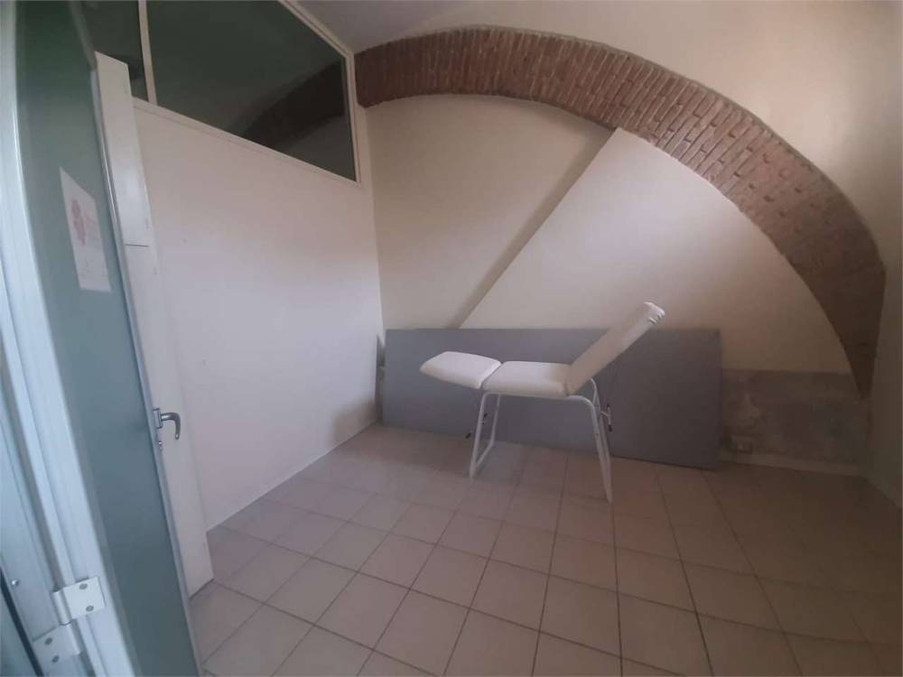 ufficio in vendita a Spoleto