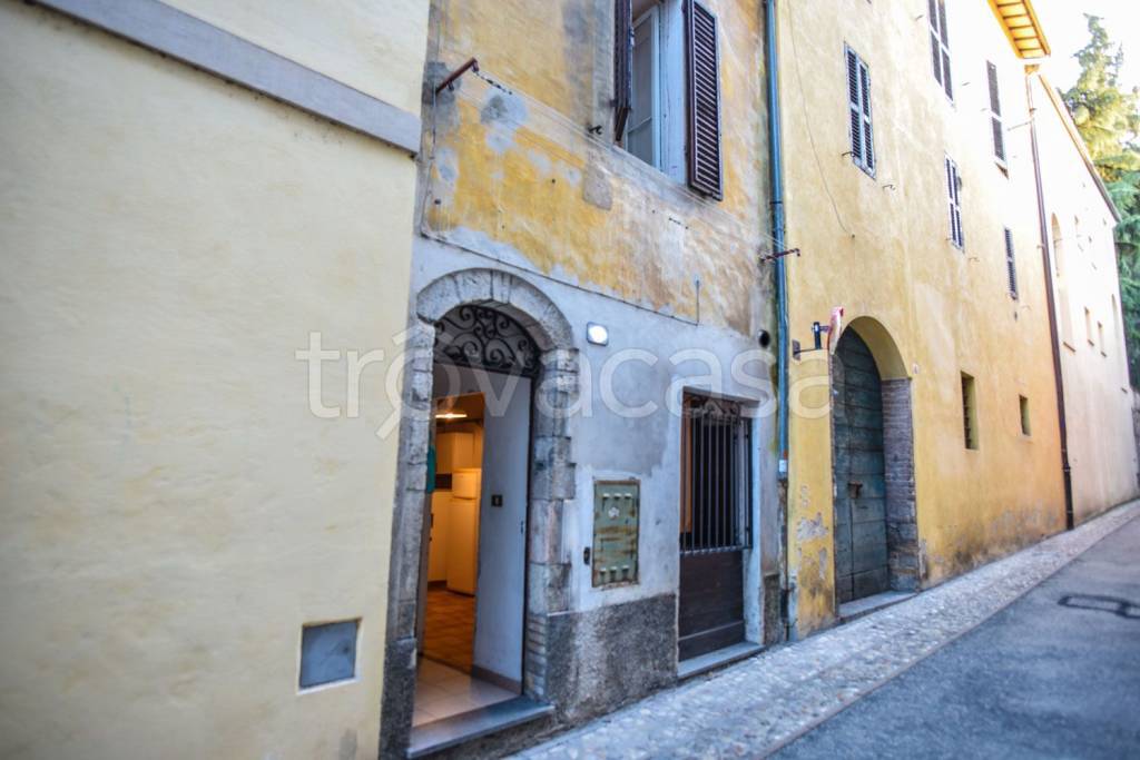 appartamento in vendita a Spoleto