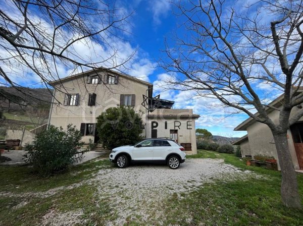 casa indipendente in vendita a Spoleto in zona Terzo San Severo