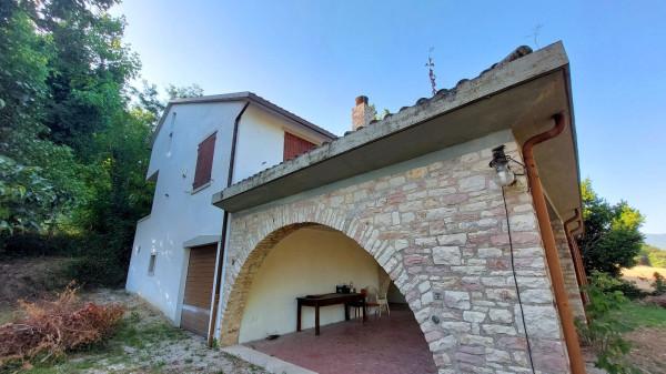 casa indipendente in vendita a Spoleto