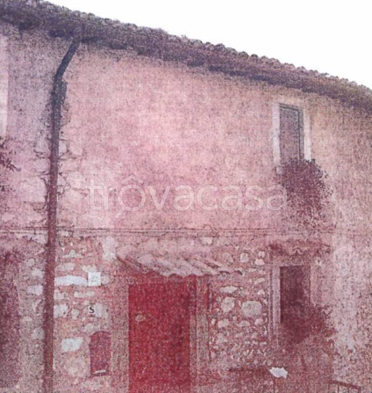 appartamento in vendita a Spoleto in zona Ancaiano