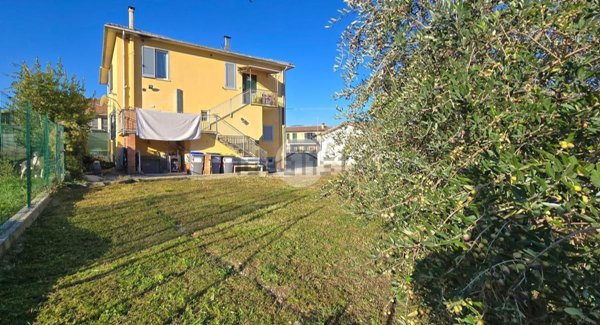 appartamento in vendita a Spoleto in zona San Giovanni di Baiano