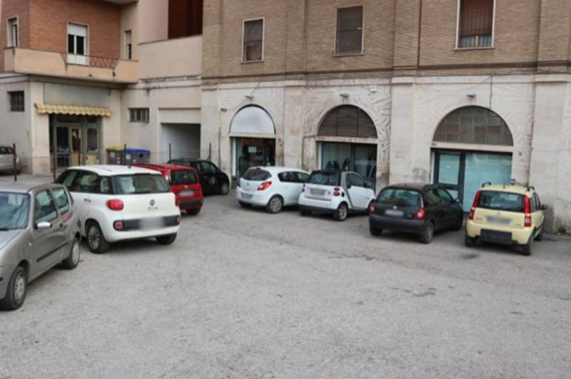 negozio in vendita a Spoleto