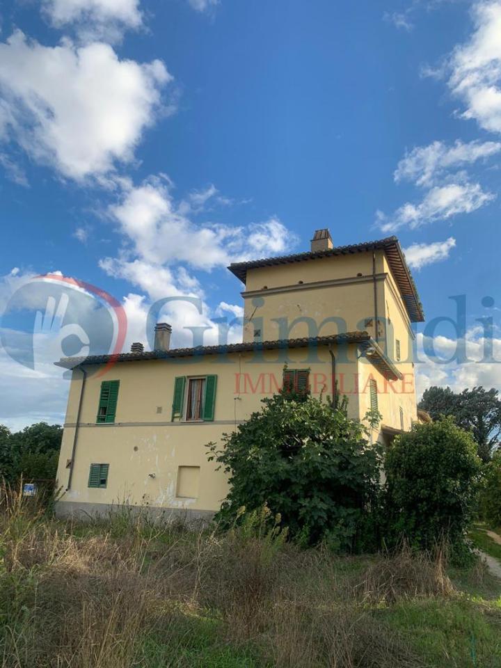casa indipendente in vendita a Spoleto